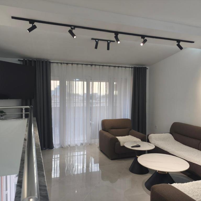 Apartmani Orlović Bar - Apartman sa 2 Spavaće Sobe i Pogledom na More - 26