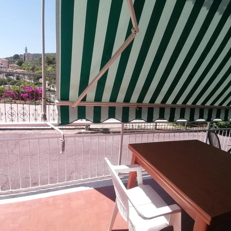 Acqua di Alassio - Camera Familiare con Terrazza - 4