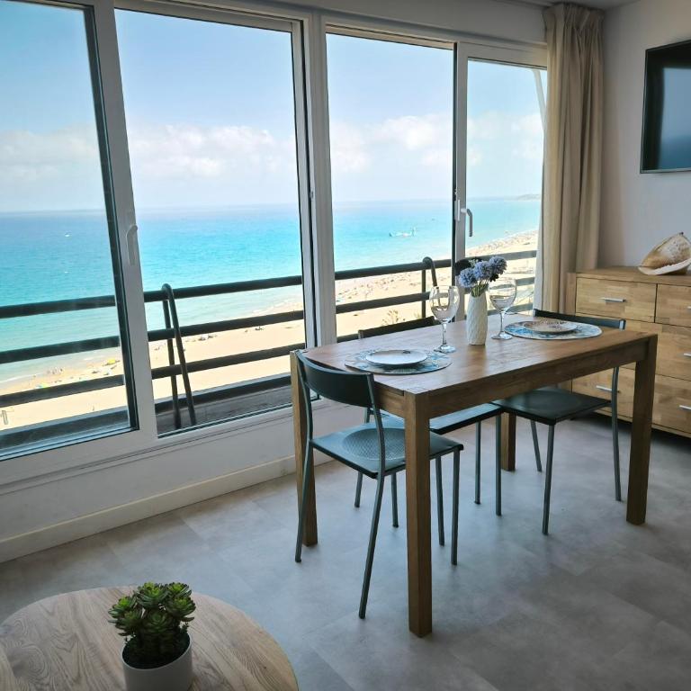 Apartamento en Primera línea Playa de Muchavista - Apartment mit 2 Schlafzimmern - 1