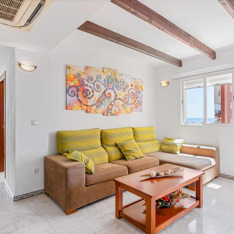 Apartamento Fabi Beach - Two-Bedroom Deluxe Apartment with Ocean View - 5
