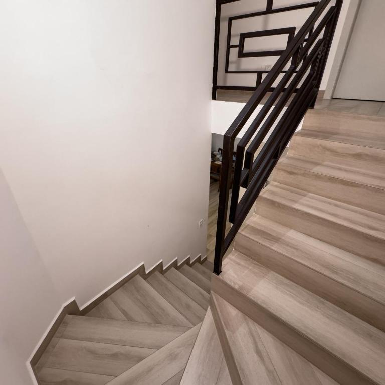 Casa vacacional y familiar en la mejor zona de Manta - Casa de 3 dormitorios - 6