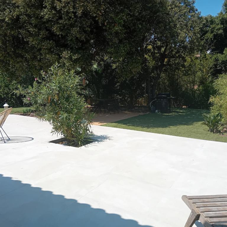 Bright villa with pool - Villa 3 Chambres - 7