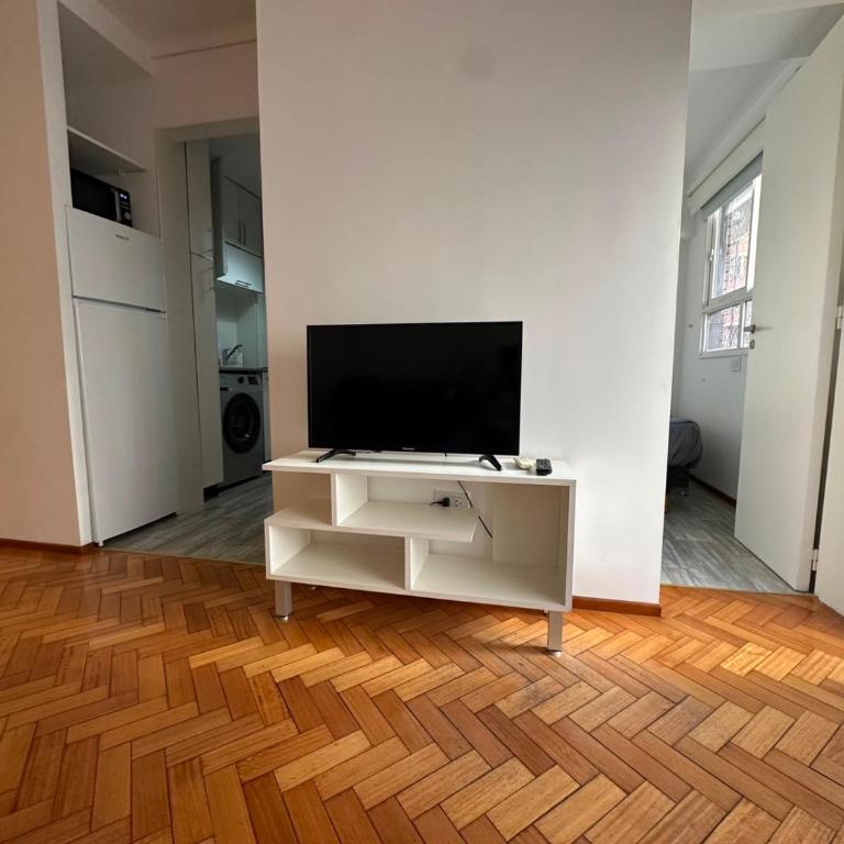 Santos Dumont Premium Belgrano Balcony - One-Bedroom Apartment - 5