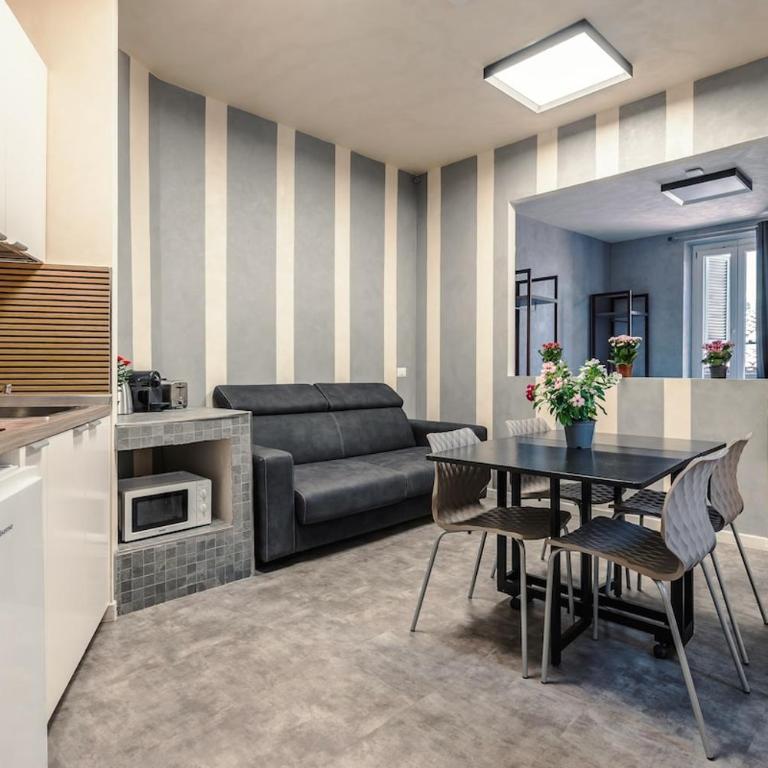 Termini Comfort Jacuzzi Suite - Appartamento con 1 Camera da Letto - 5