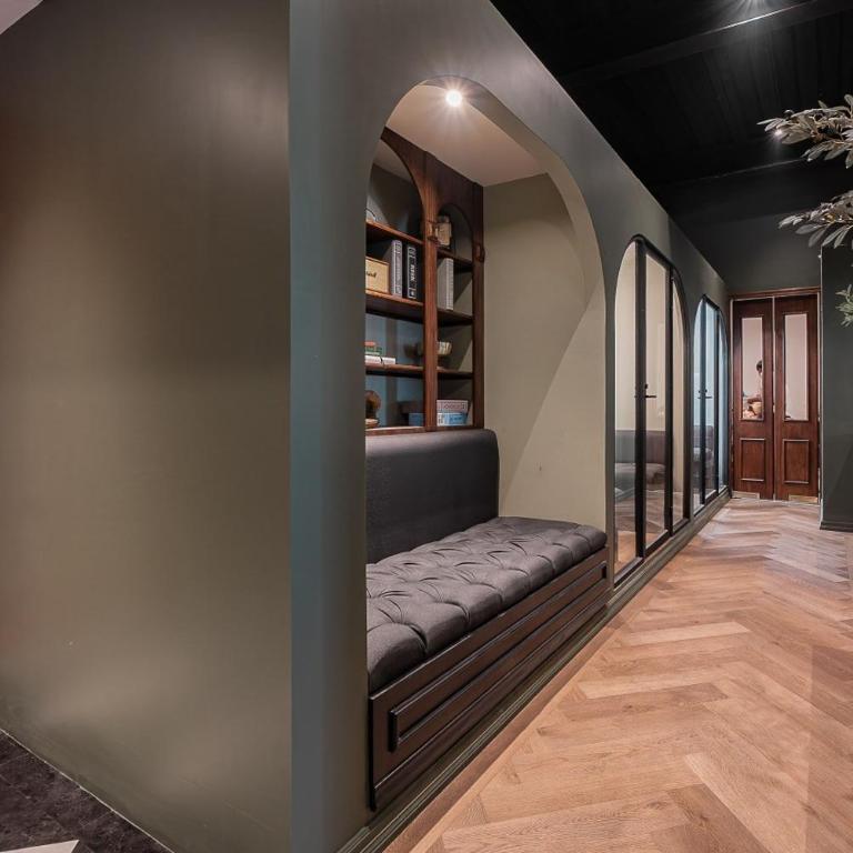The Diamond Loft Modern Luxury w/ Equipped Kitchen - Loft - 26