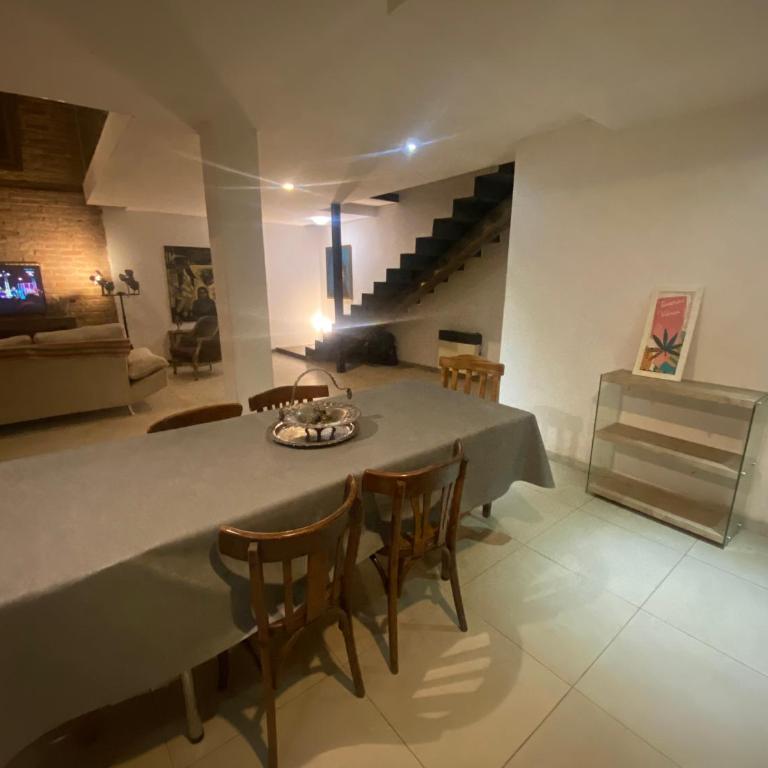 Hermoso dúplex interno en la mejor zona de Mendoza - Apartamento de 2 dormitorios - 8