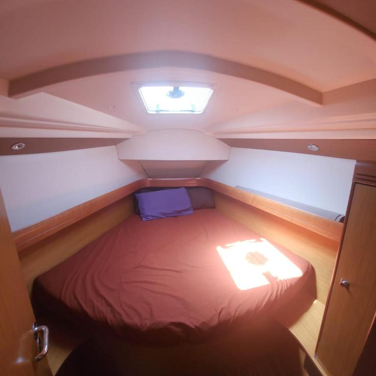 Sun Odyssey de 40' Valencia Marina - Casa Móvil - 9