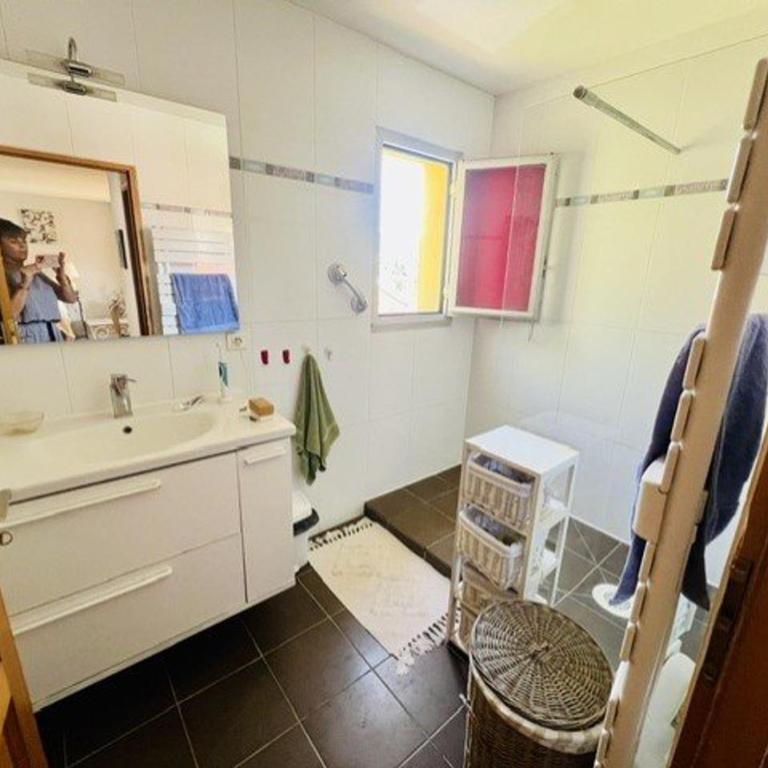 Appartement moderne, terrasse, parking - 4 pers. - FR-1-703-233 - Appartement - 4