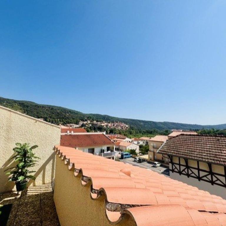 Appartement moderne, terrasse, parking - 4 pers. - FR-1-703-233 - Appartement - 8