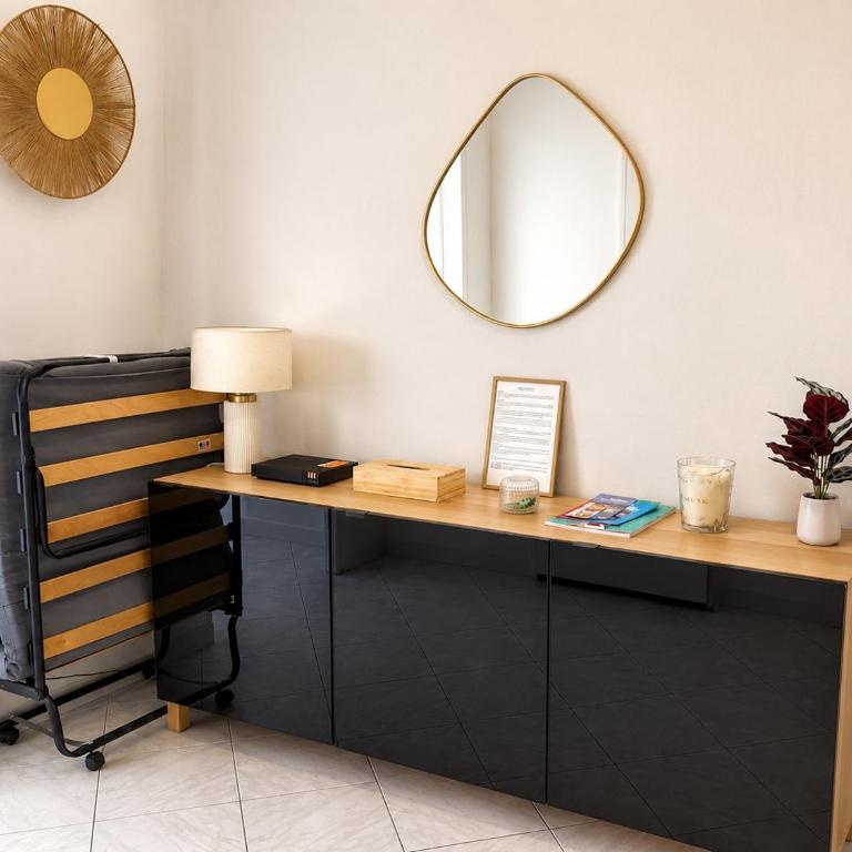 Appartement climatisé Toulon - Mourillon - One-Bedroom Apartment - 4