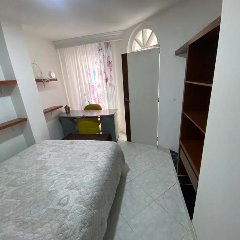 Casa a cinco minutos de Clinica medilacer y uniboyaca - Casa de 2 dormitorios - 18