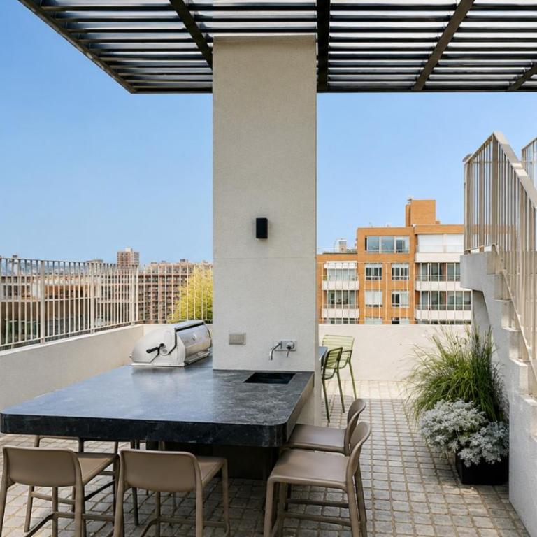 Moderno departamento vanguardista en el corazón de Las Condes - Apartamento de 1 dormitorio - 30