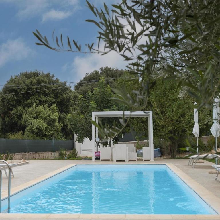 Villa near Cisternino with Pool and Orchard - Four-Bedroom Vacation Home - 3