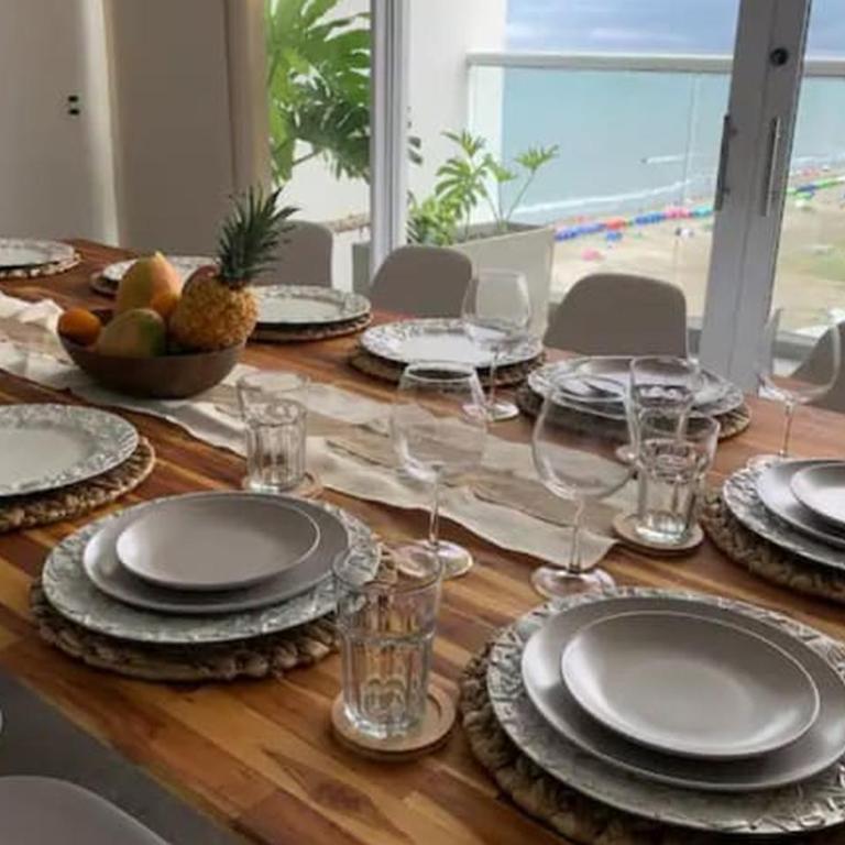 Penthouse luxury cartagena con vista al mar, piscina y capacidad para 12 personas - Four-Bedroom Platinum Apartment - 3