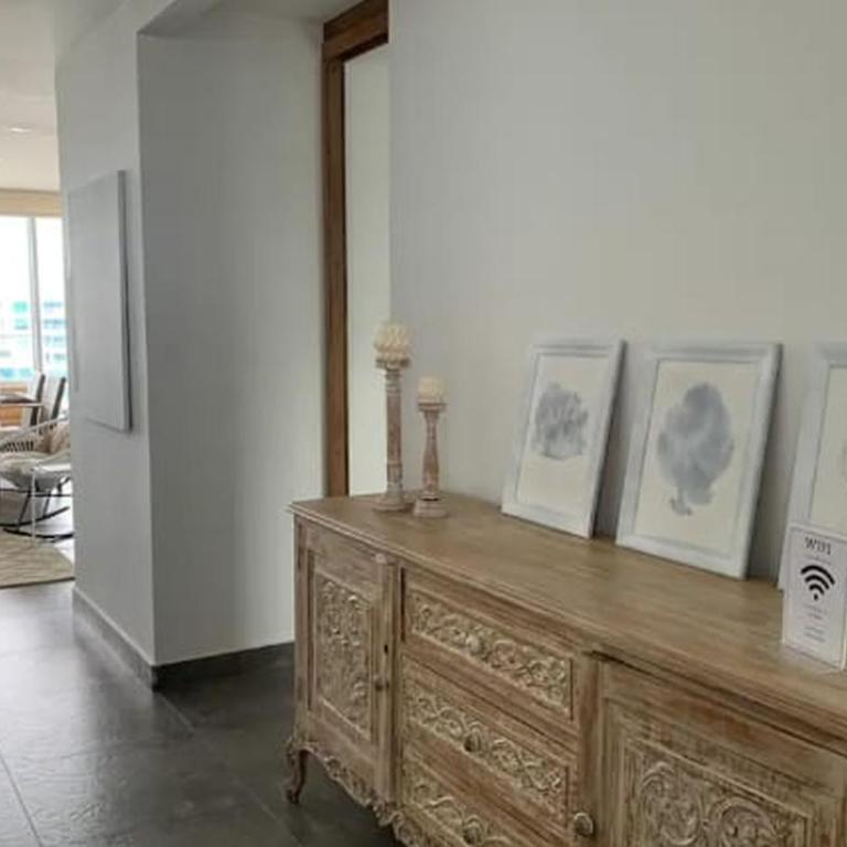 Penthouse luxury cartagena con vista al mar, piscina y capacidad para 12 personas - Four-Bedroom Platinum Apartment - 10