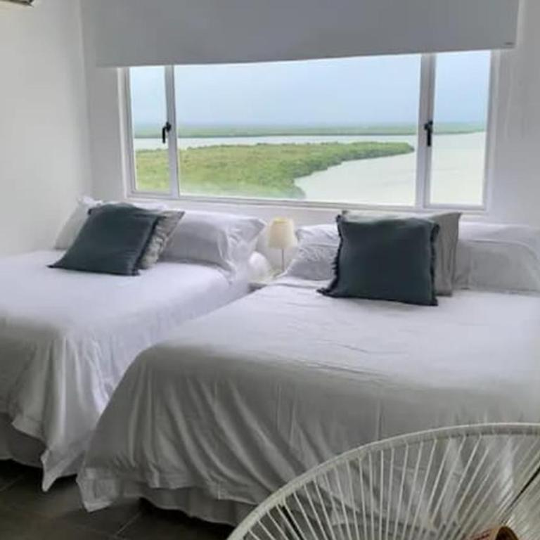 Penthouse luxury cartagena con vista al mar, piscina y capacidad para 12 personas - Four-Bedroom Platinum Apartment - 23