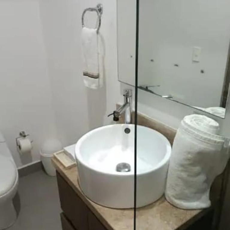 Penthouse luxury cartagena con vista al mar, piscina y capacidad para 12 personas - Four-Bedroom Platinum Apartment - 38