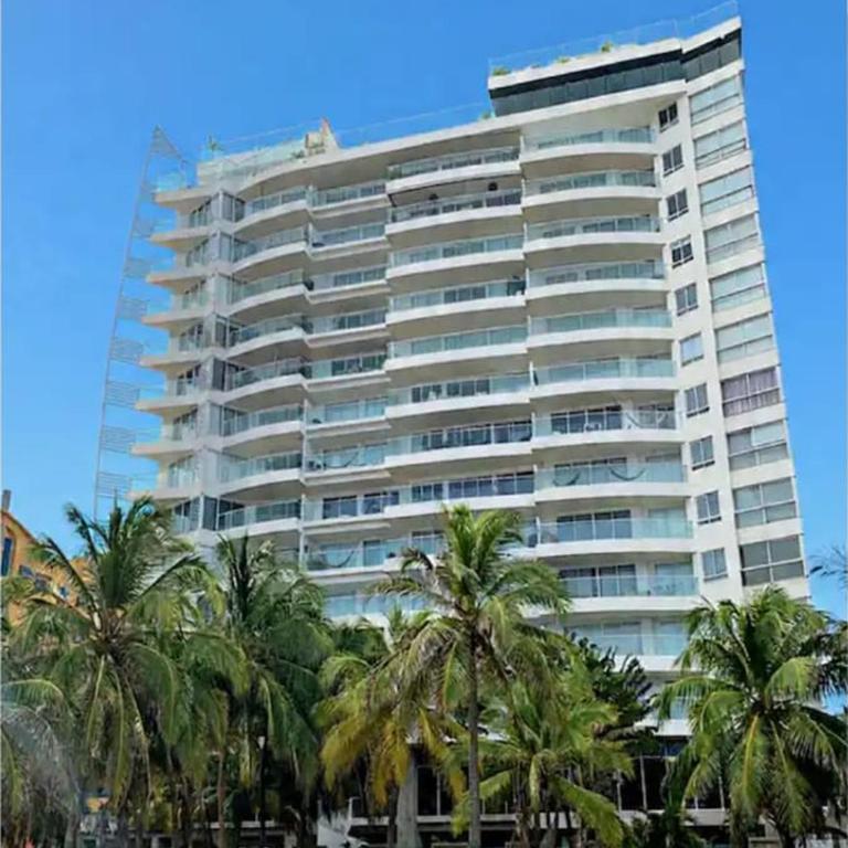 Penthouse luxury cartagena con vista al mar, piscina y capacidad para 12 personas - Four-Bedroom Platinum Apartment - 40