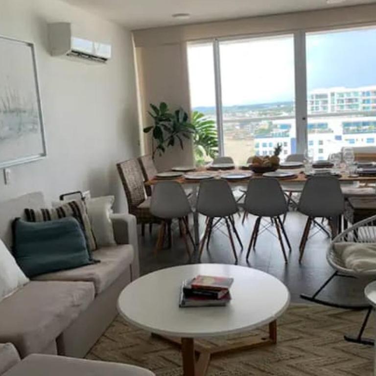 Penthouse luxury cartagena con vista al mar, piscina y capacidad para 12 personas - Four-Bedroom Platinum Apartment - 78