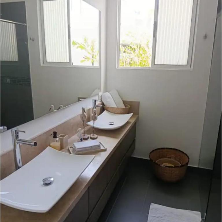 Penthouse luxury cartagena con vista al mar, piscina y capacidad para 12 personas - Four-Bedroom Platinum Apartment - 80