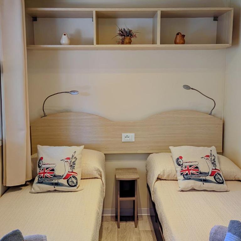 Wild West-style accommodation featuring 2 mobile homes and 2 huts - Casa Mobile - 61