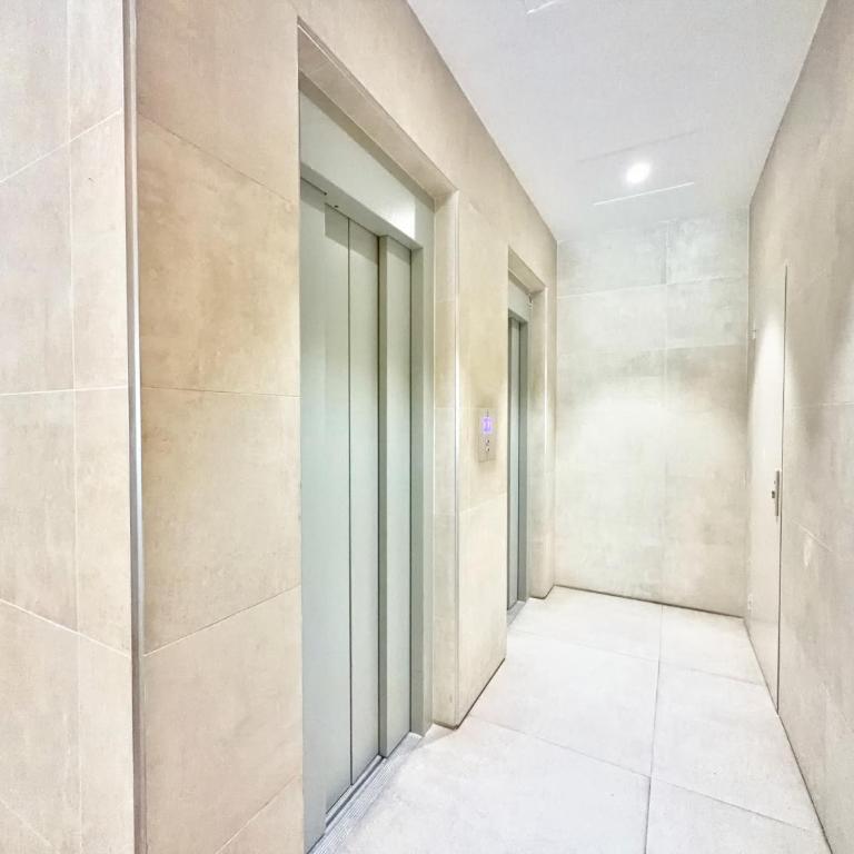 Apartment next to the Turia River and the City of Arts and Sciences - Apartment - 12
