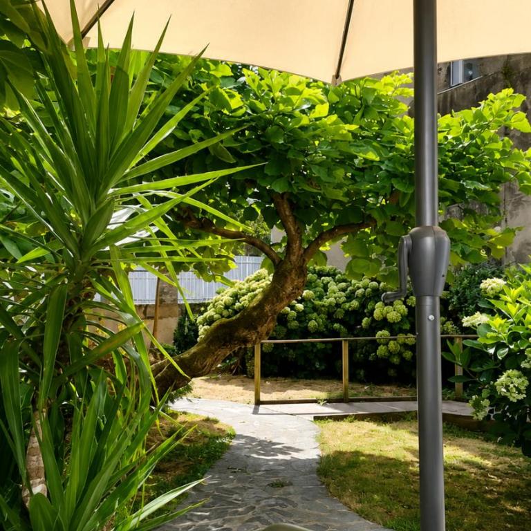 Villa Simone - 200m de la Plage - Three-Bedroom House - 21