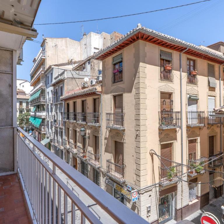 Apartamento Triviño Granada Centro - Appartamento Premium con 3 Camere da Letto e Balcone - 23