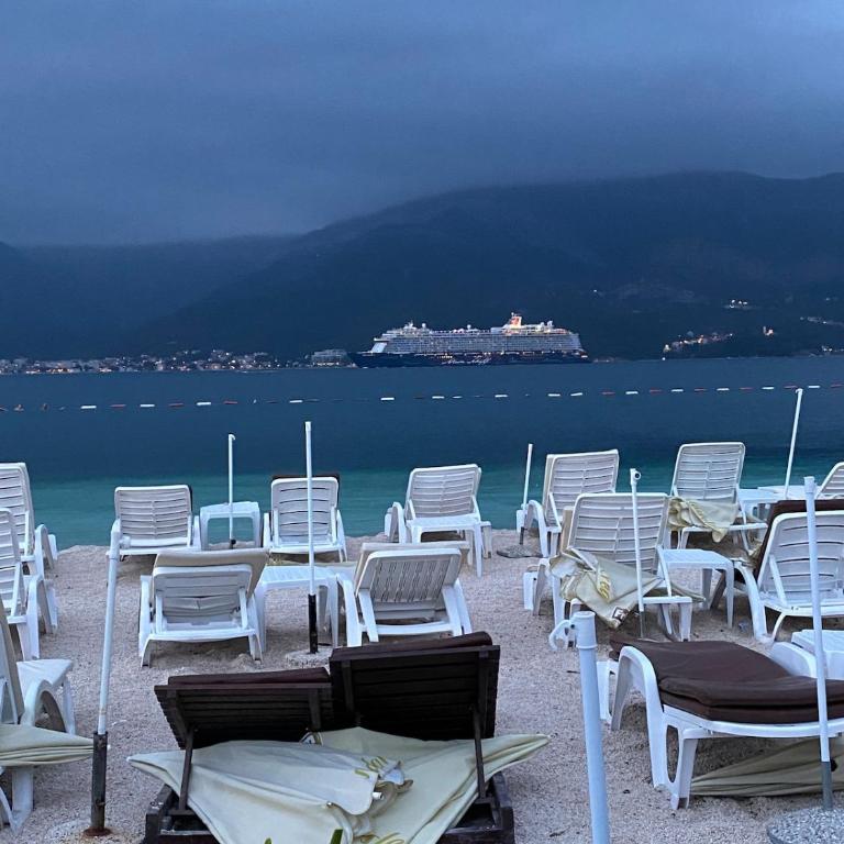 Aqua Tivat - Apartman sa 2 Spavaće Sobe i Balkonom - 30