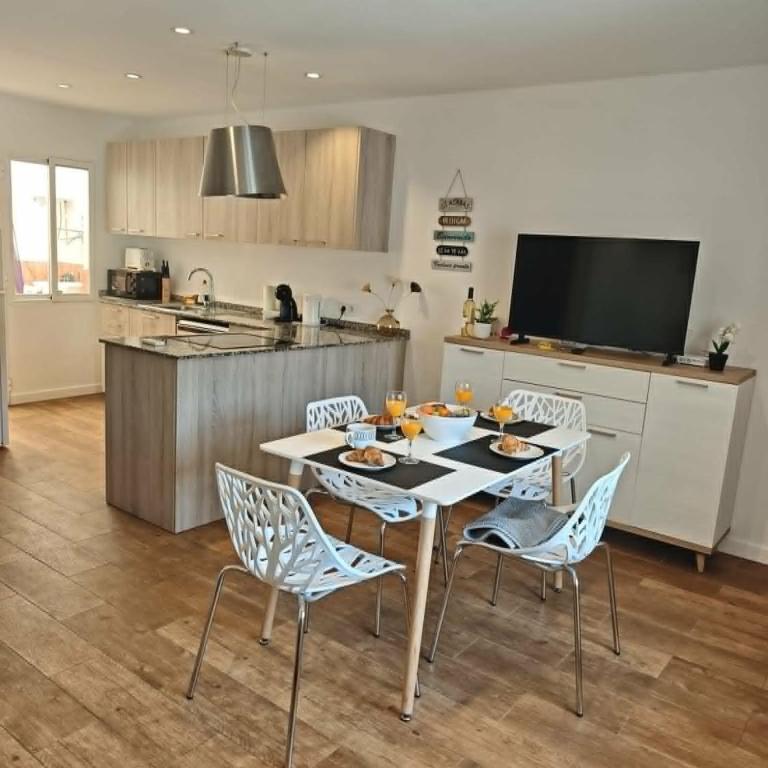 Casa Alex Torrevieja- Holiday House - con piscina comunitaria - Casa con 1 dormitorio - 6