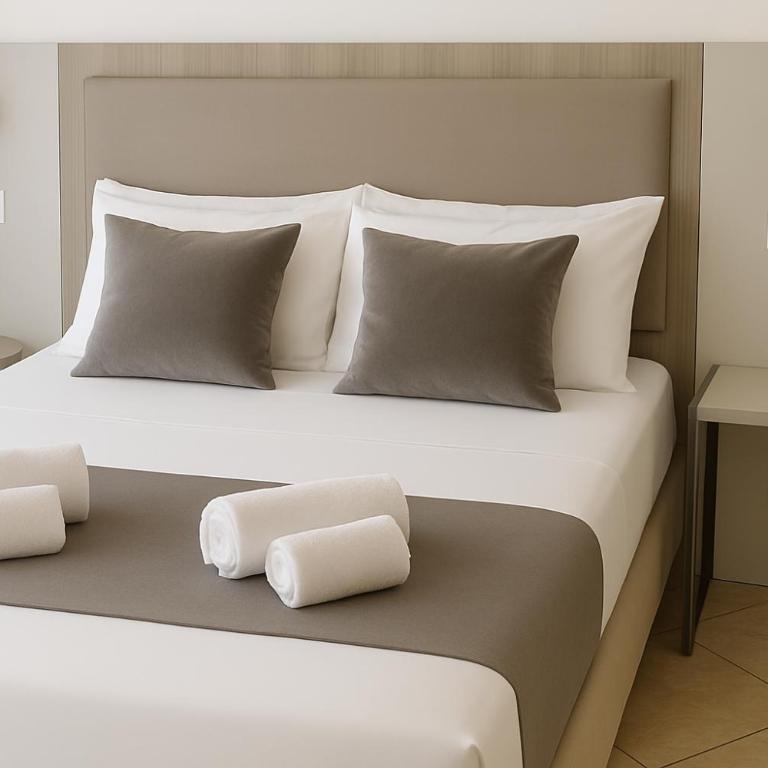 Residence Hotel Piccadilly - Appartamento Superior con 1 Camera da Letto e Balcone - 1