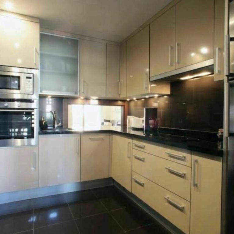 Bahia de la plata beach front new - Three-Bedroom Apartment - 4