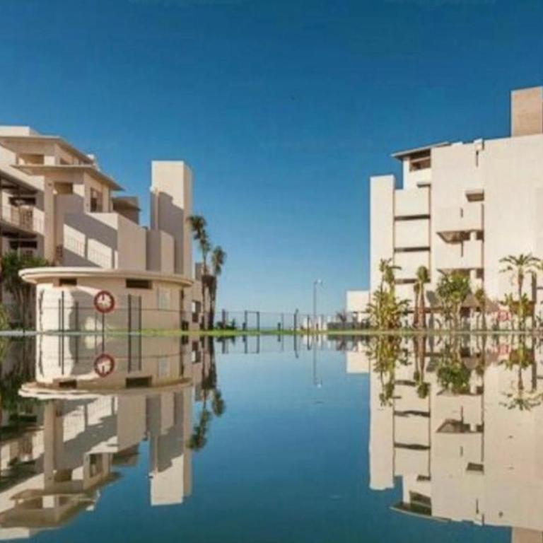 Bahia de la plata beach front new - Three-Bedroom Apartment - 15