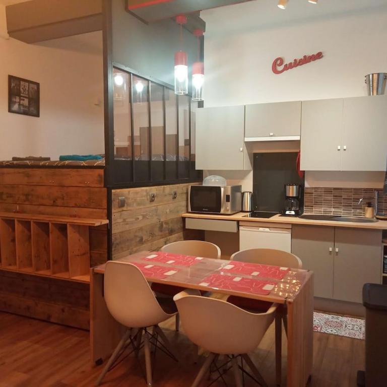 Premium studio proche ARENA Roosevelt centre ville Gare - Apartment mit 1 Schlafzimmer - 5