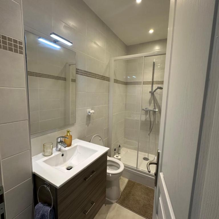 Superbe studio - 4min Gare et Centre ville - Appartement - 5