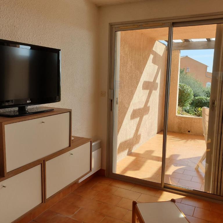 One Bedroom Sea View by Sweet Accommodation - Appartement 1 Chambre avec Vue sur la Mer et Terrasse - 5