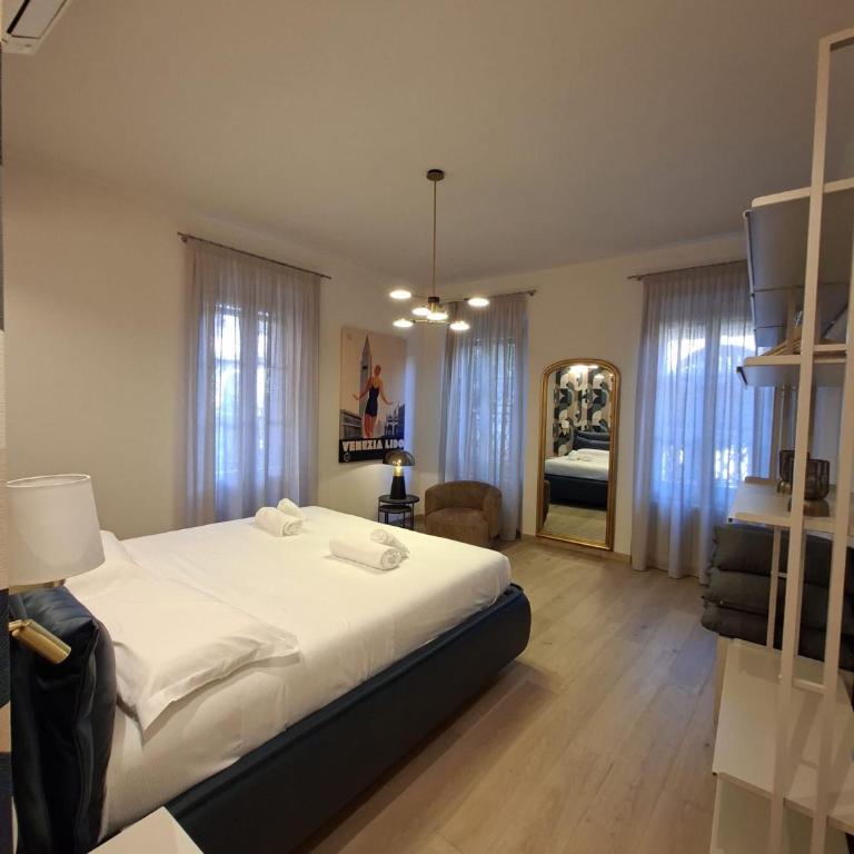 GuestHost - Suite San Lorenzo Chic Apartment with Private Courtyard - Apartment mit 1 Schlafzimmer - 14