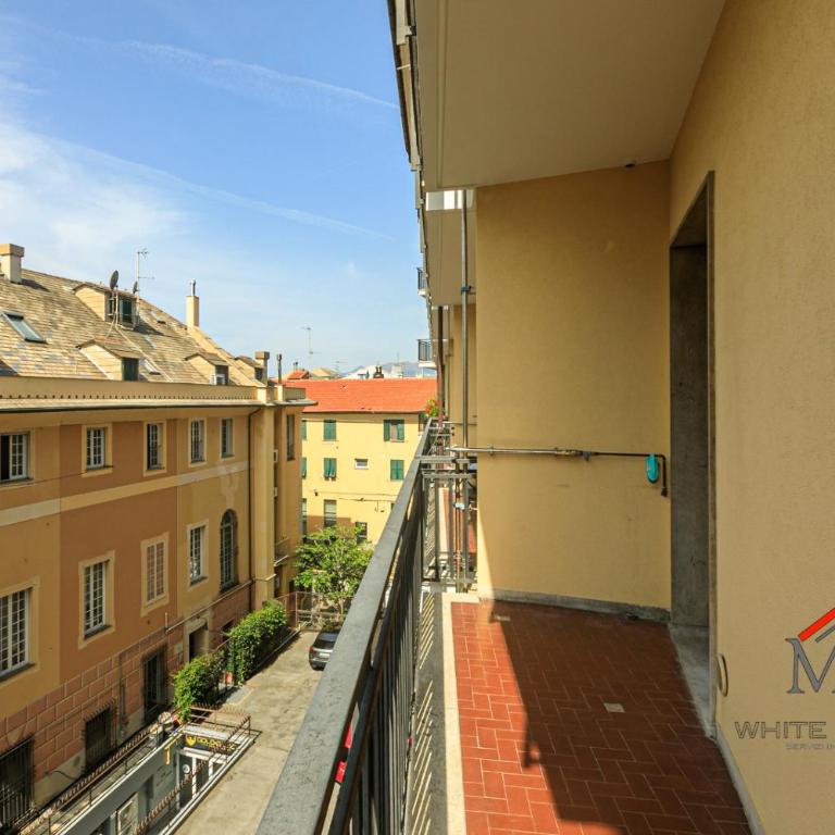 Apartments in Palazzo San Paolo with balconies by ML WHITE HOUSE - Two-Bedroom Apartment with Balcony - 7