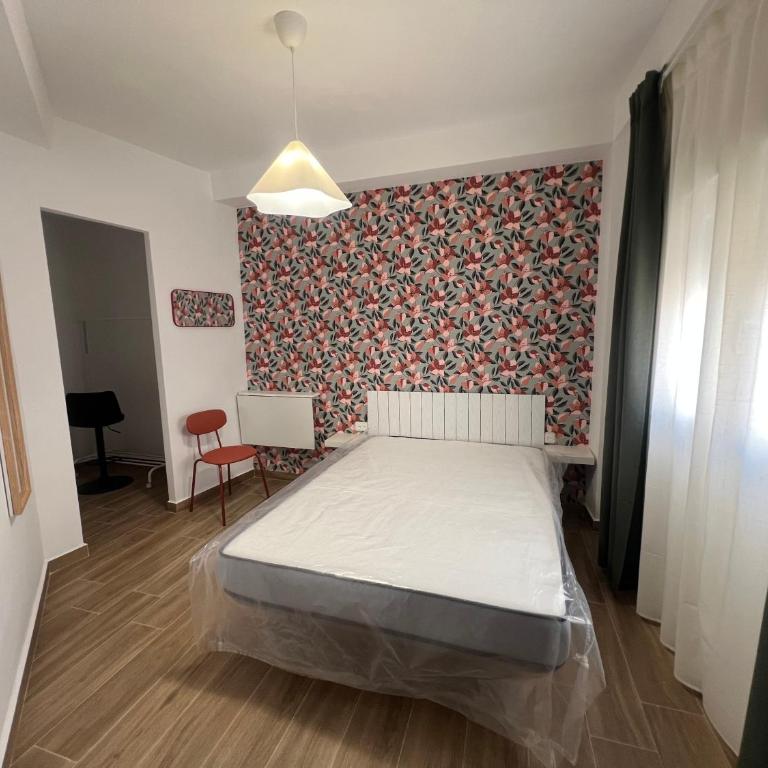 Habitación centro Almería - Habitación Doble con baño compartido - 5