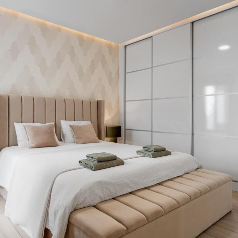 Ayres Boutique Apartment Old Town - Two-Bedroom Apartment - 5
