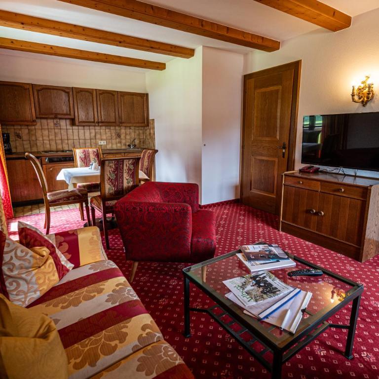Hotel Hartenfels - Ferienwohnung mit Küchenzeile - 33