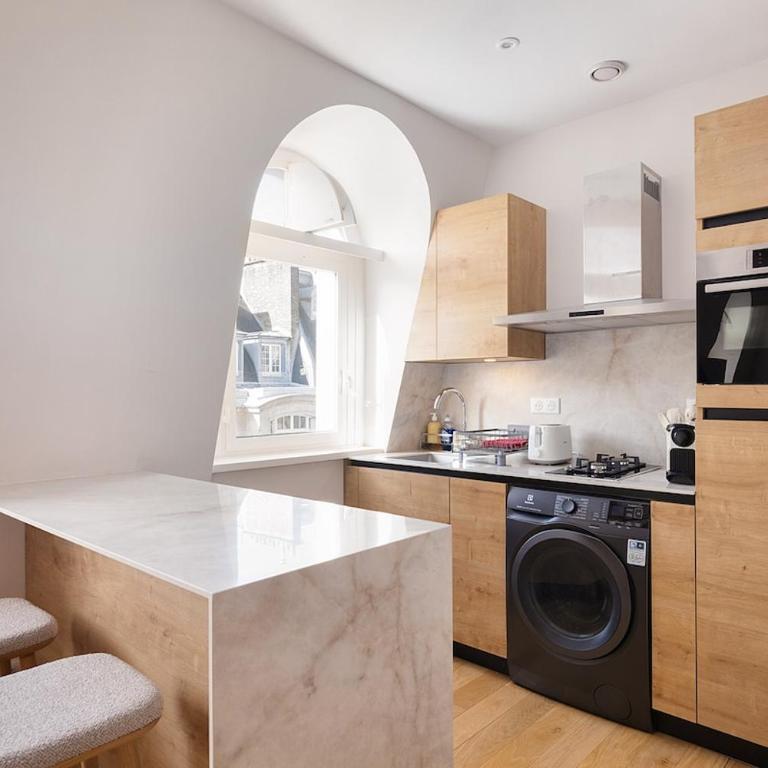 Modern suite near Champs Elysées - AC equipped - Apartamento de 1 dormitorio - 13