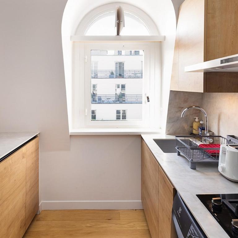 Modern suite near Champs Elysées - AC equipped - Apartamento de 1 dormitorio - 15