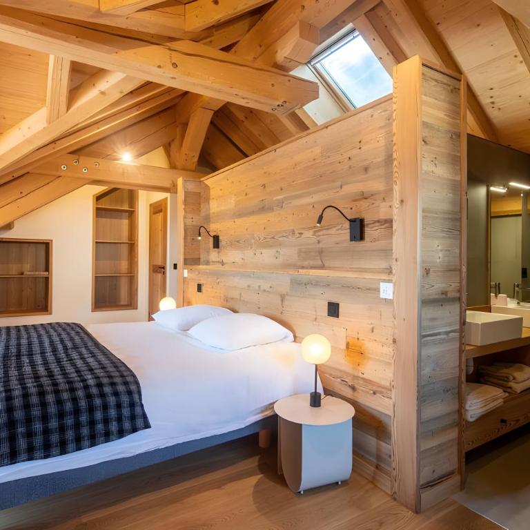 Chalet Picarvan piscine intérieure - Appartement Supérieur avec Balcon - 8