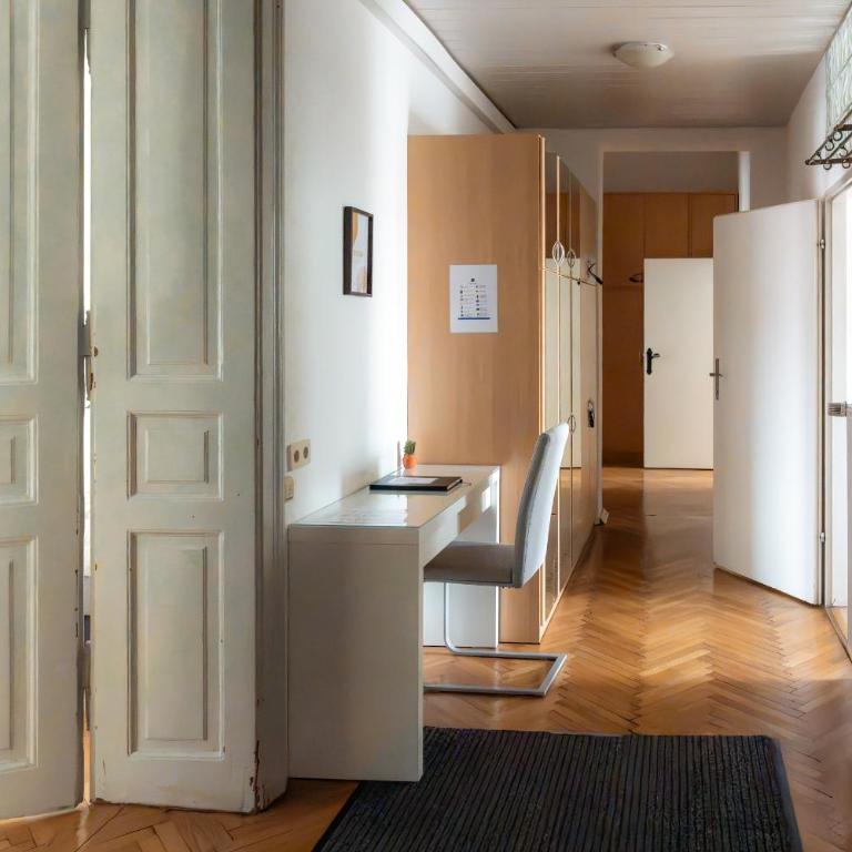 Spacious 3 Bedroom with Balcony - Apartment mit 3 Schlafzimmern und Balkon - 9