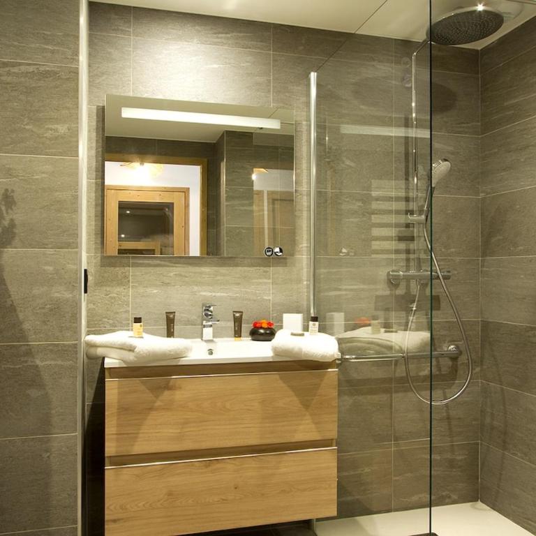 Confort et charme avec accès direct aux pistes - Appartement 2 Chambres - 9