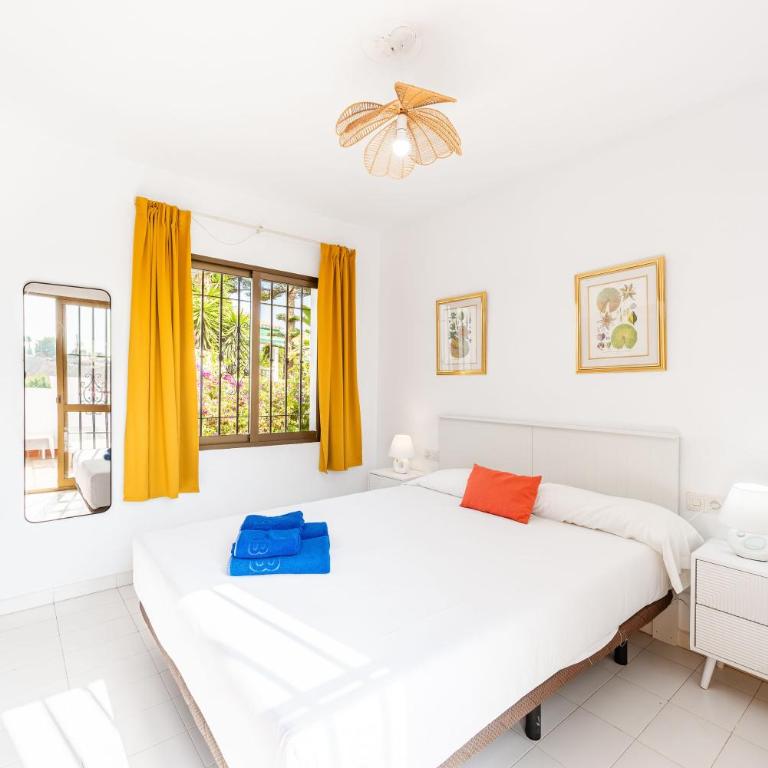 VILLA NORIA Menyber - Three-Bedroom House - 29