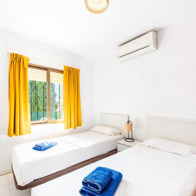 VILLA NORIA Menyber - Three-Bedroom House - 23