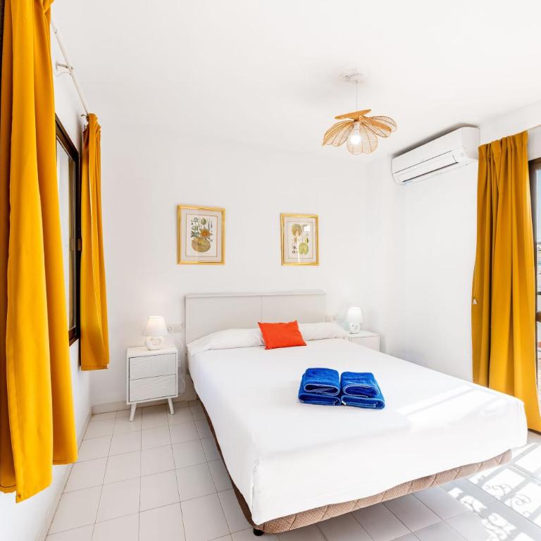 VILLA NORIA Menyber - Three-Bedroom House - 27