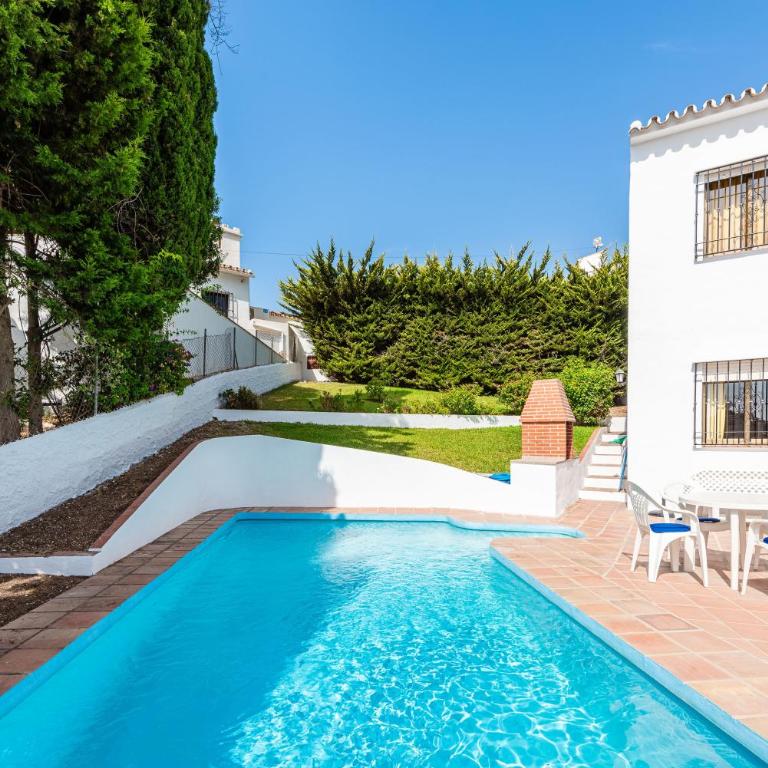 VILLA NORIA Menyber - Three-Bedroom House - 25
